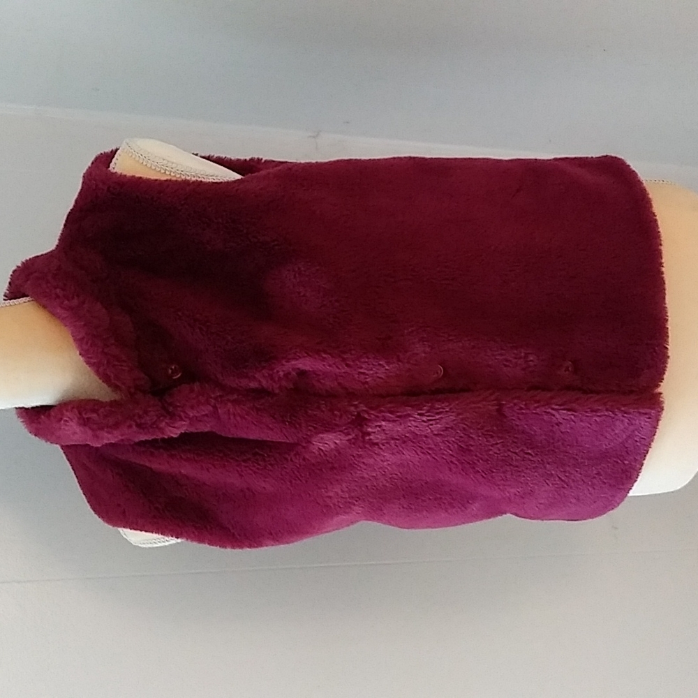 Girls xl faux fir vest